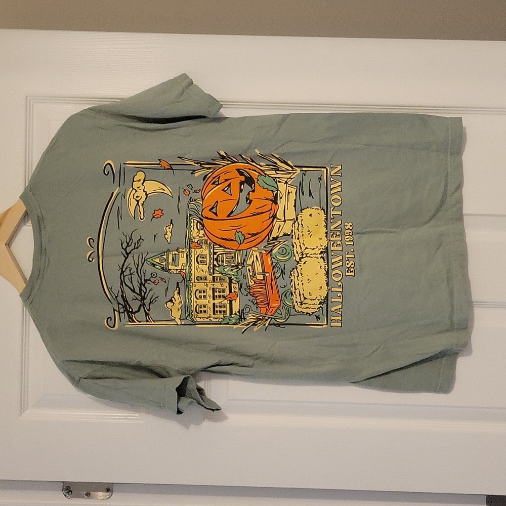 Sage Green Halloweentown unisex tshirt size Medium